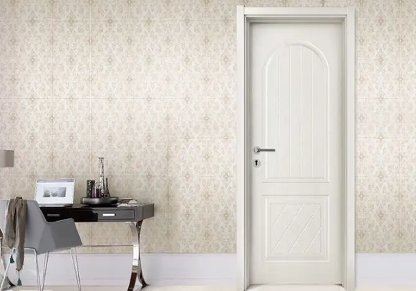 實(shí)木門(mén)與實(shí)木復(fù)合門(mén)之間的區(qū)別有哪些?